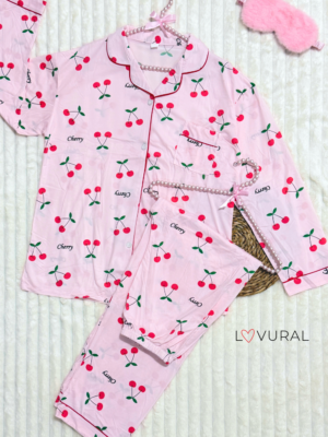 the kitty & strawberry long sleeve pj set (copy)